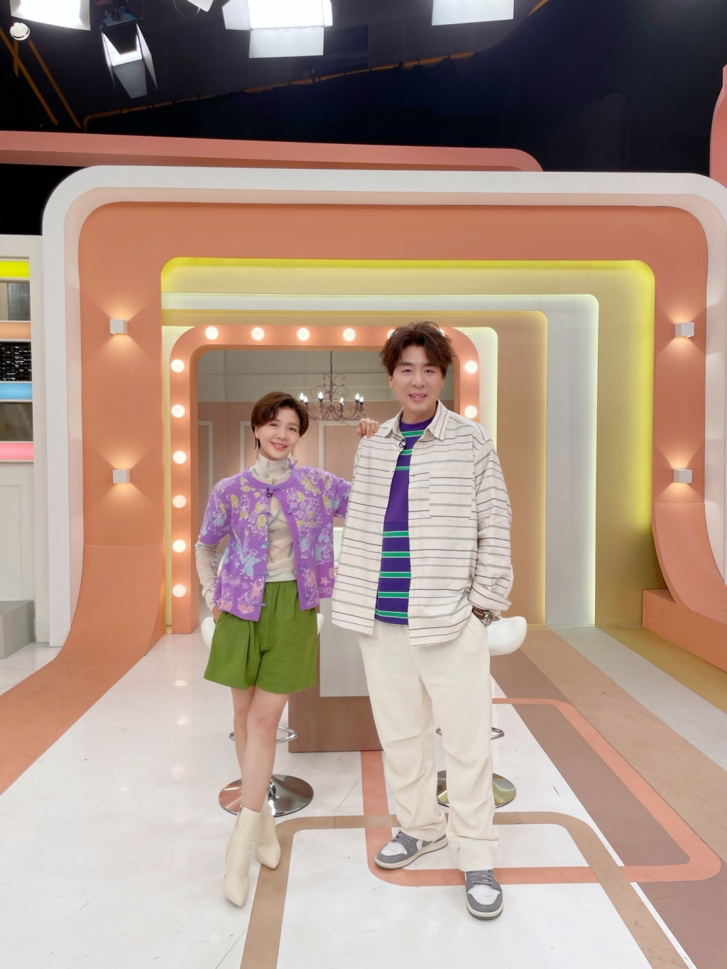 《姊妹亮起來》藝人媽媽都愛用的產品？！敗的有理