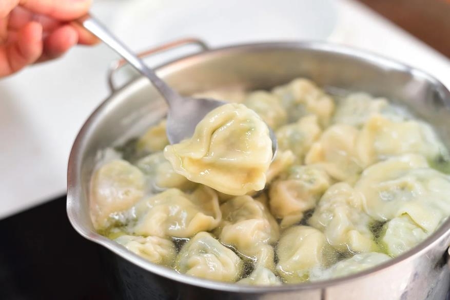 老饕吃水餃都沾黑醋還白醋?網揭「神人調醬祕法」:專業的都知道