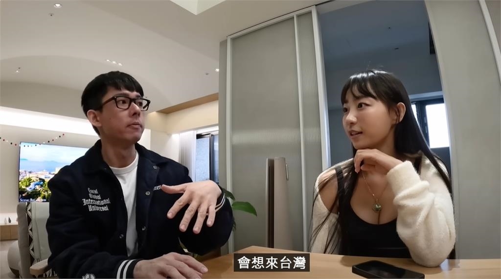 南韓童顏女神去阿滴家玩!