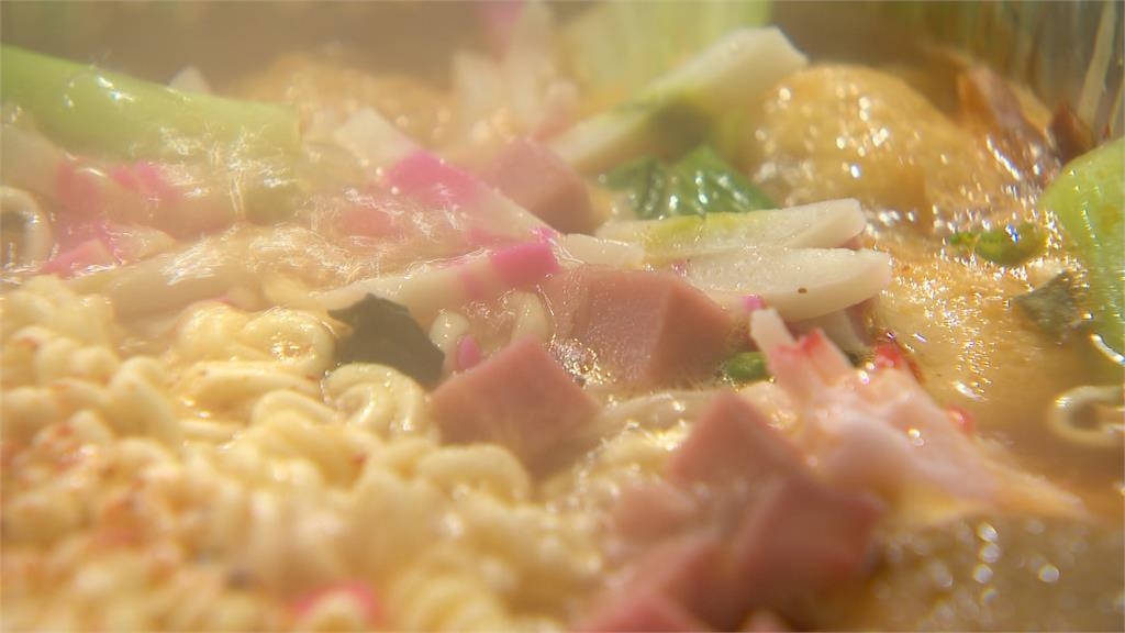 緩解缺工!24小時無人拉麵店夯 結帳、煮麵、清潔全靠客人DIY