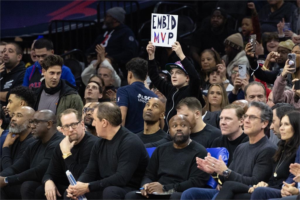 恩比德單場轟70分上演「超級飆分秀」　破七六人隊史紀錄