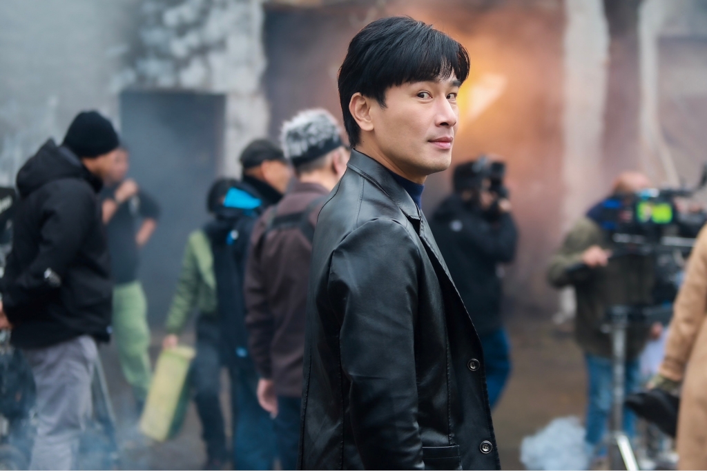 《愛的榮耀》李沛綾和張家瑋「壞壞母女組」憂出門被罵 吳婉君拍爆破火場最怕這事!