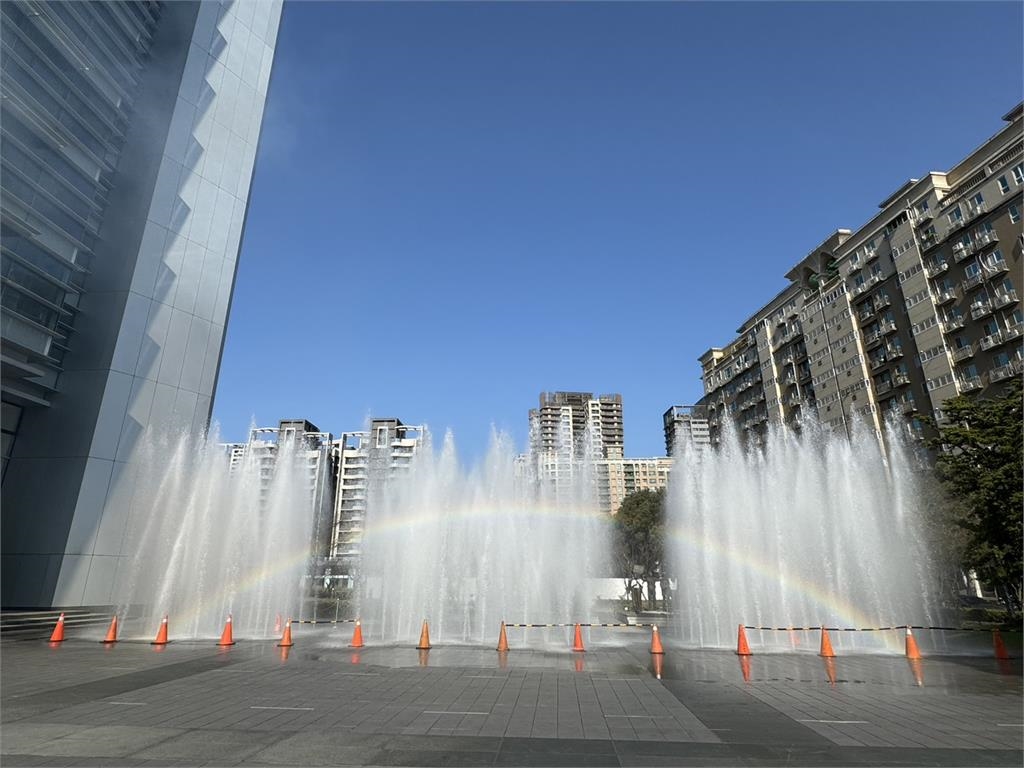 民視開工「旺到發爐」龍年好兆頭!總經理廖季方點3方向:期許同仁群策群力