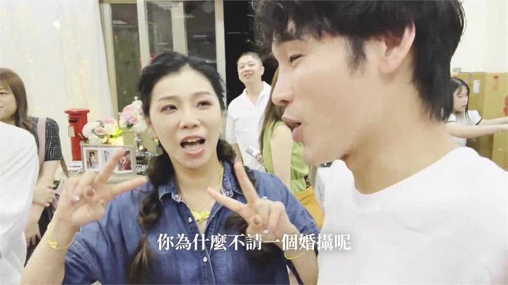 展榮展瑞見證親姊結婚!陪走紅毯眼眶泛淚 直喊:謝謝妳出現在我的生命裡