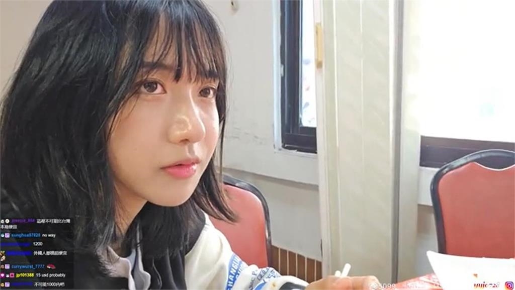 企鵝妹嗨玩小琉球爽嗑海鮮大餐 網見「驚人價格」嚇傻:國旅有救了!