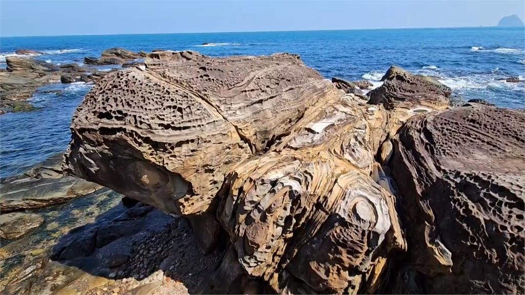 外木山發現「海龜岩石」 網友PO上網 兩天累積萬人按讚