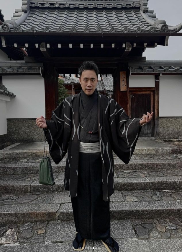 不是潘瑋柏!余祥銓暴瘦一圈「帥成《死亡筆記本》L」網瘋掉:真的有像