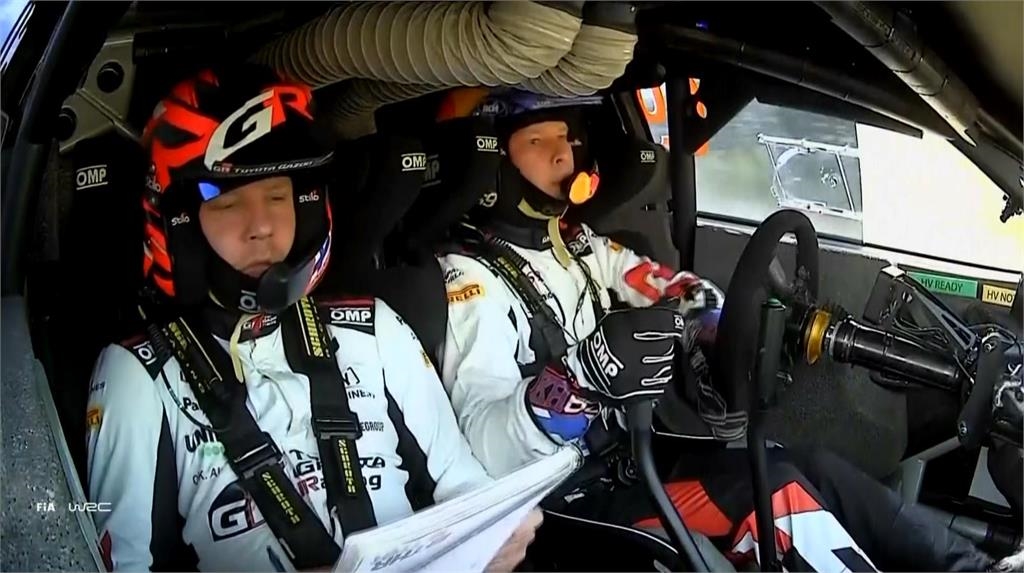 肯亞拉力賽極速狂飆　車手抽空追逐野生動物搭熱氣球看日出