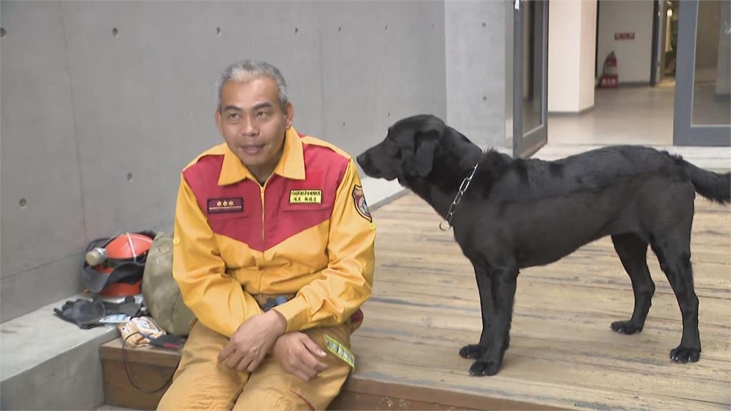 快新聞/汪汪隊集結!特搜犬Umar挺進砂卡礑 「人狗合作」齊力搶命