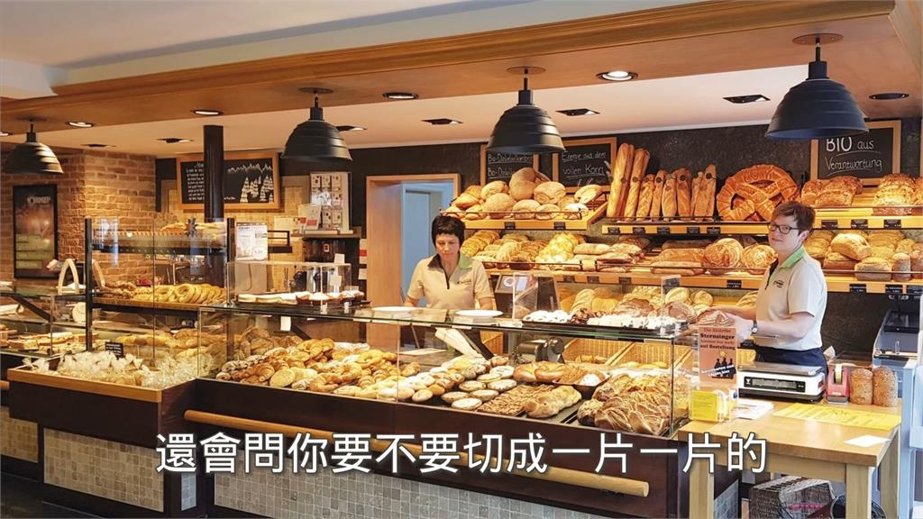 麵包選項百百種!台家庭揭德國超豐盛豪華早餐 網友羨煞:好想吃