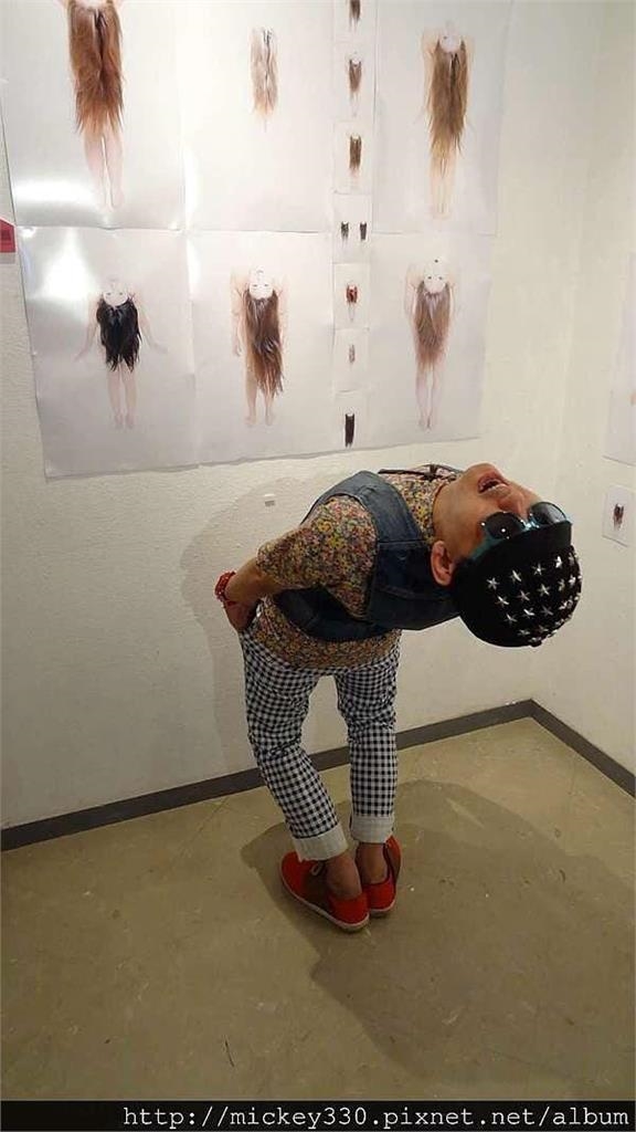 黃子佼11年前拍「人魚裸照」過程問這句超噁!網一聽傻眼:細思極恐