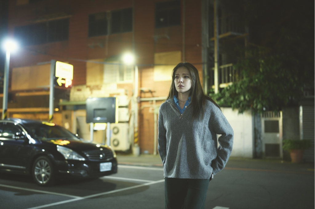 林依晨被誤會了 ! 洗清原來不是小三 ! 賀軍翔「眼睛都不准笑」細膩演技獲觀眾大讚