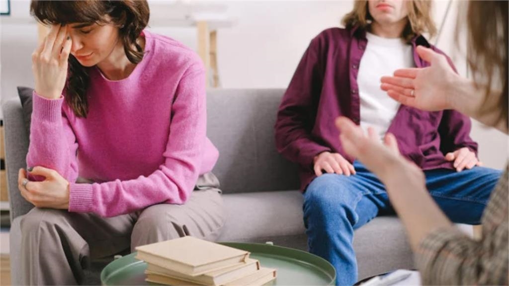 小媳婦不願和公婆住!苦惱「不知怎麼開口」網教1狠招:不然很耗精神