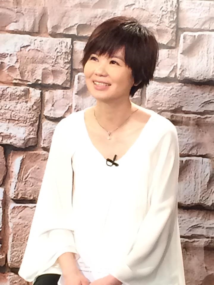 消失台語歌壇10年!黃乙玲「54歲真面目曝光」震撼宣布1事:要保重