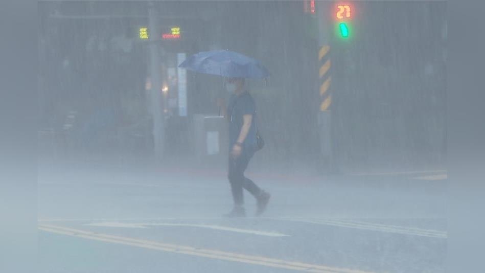 大雷雨炸北北基桃！　今鋒面通過「全台變天轉雨」
