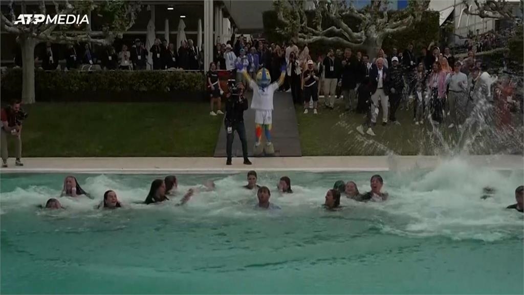 斯圖加特公開賽女雙封后! 詹皓晴成台灣第一人