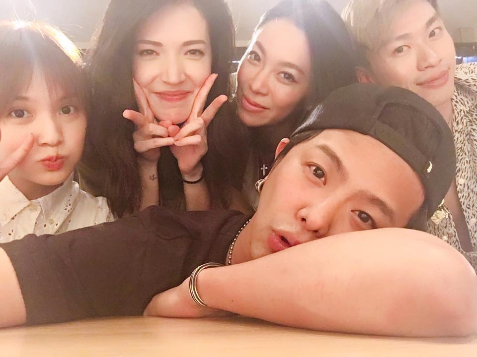 閨密閃嫁前男友…楊丞琳被抓包「IG退追許瑋甯」!網點頭:說不在意是騙人的