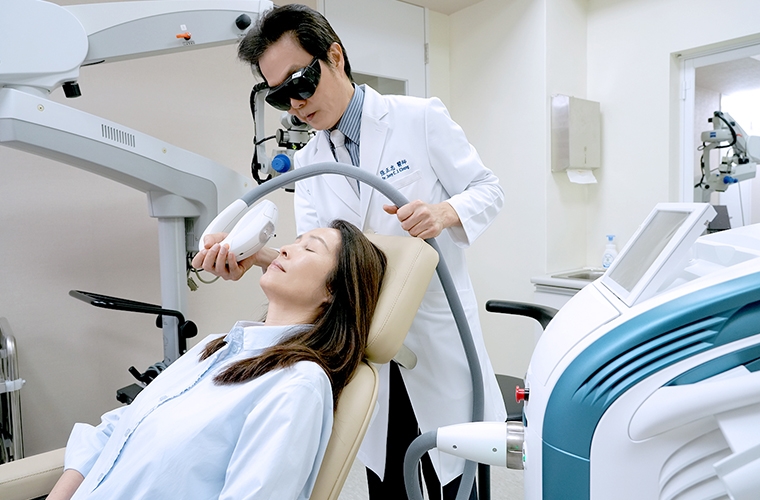 用眼不當!立委高金素梅白內障加乾眼症 醫曝治療順序