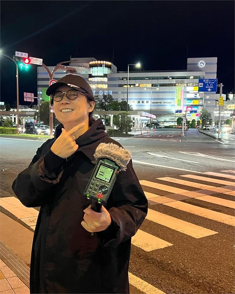 路邊阿北「找不到路」竟是福山雅治!54歲真面目流出…網嚇爛:好震撼