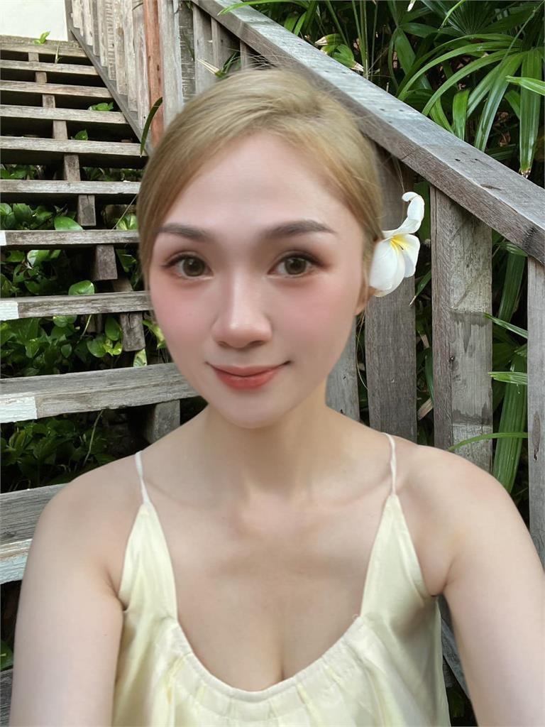 遭鳳梨爆是男兒身!馮語婷首度公開「娃娃臉真面目」網嚇爛:正到破表