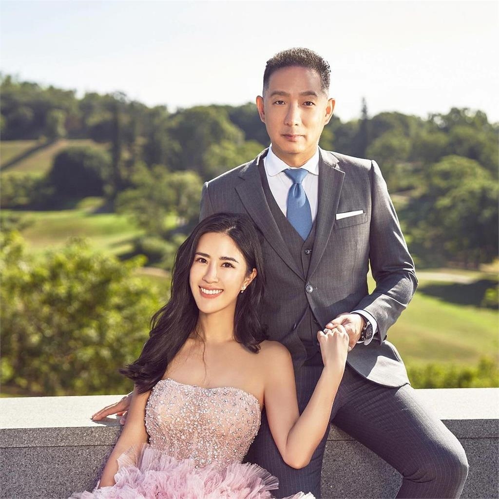 「最美老闆」結婚了!嫁大13歲百貨豪門二代 曾因「這節目」走紅