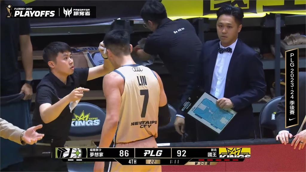 林書豪挺進冠軍賽又流血!頭纏黑紗布送走夢想家 賽後吐這句話全場笑翻