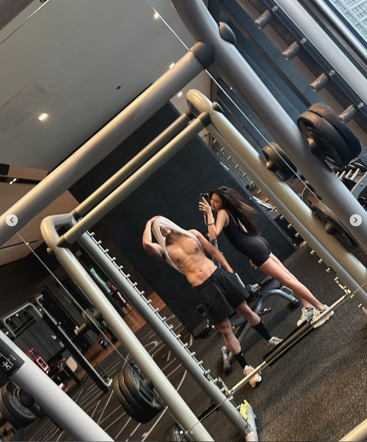 「最正星二代」游鴻明25歲愛女生日！超S曲線＋逆天長腿遭鏡出賣網嗨翻