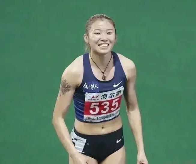 中國田徑女神「整尊爆改」認不出!真實面貌判若兩人…中網驚:有嚇到