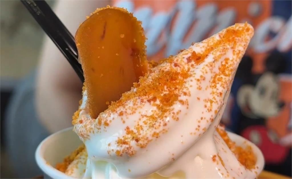 第二代接班冰廠變冰店 烏魚子霜淇淋 視覺.味覺雙衝擊