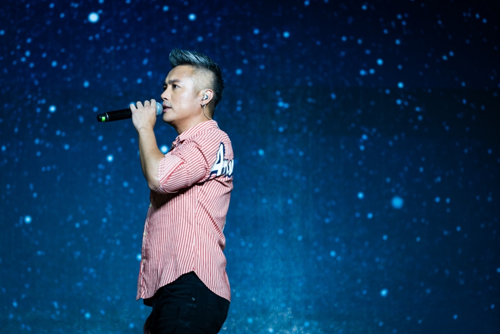 范逸臣返台東親吐地震魚池現裂縫水洩光 !爸媽邀族人同歡變部落同樂會！