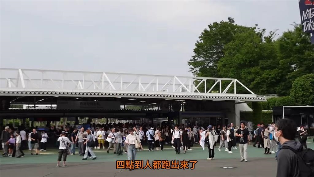 球場像大型蒸籠!他開箱日本西武巨蛋「相機熱到掛」 網虧:高級版頂加