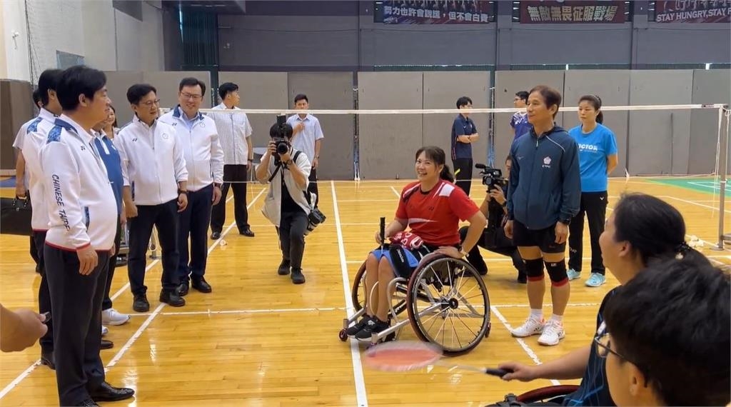 快新聞/授旗奧運代表團 賴清德親送「這禮物」:將一路同行陪選手征戰