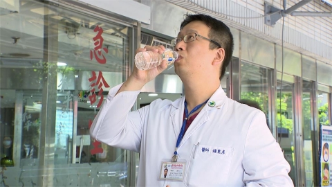 炎炎夏日「不渴也要喝水」 7月熱傷害人數 已超過去年同期