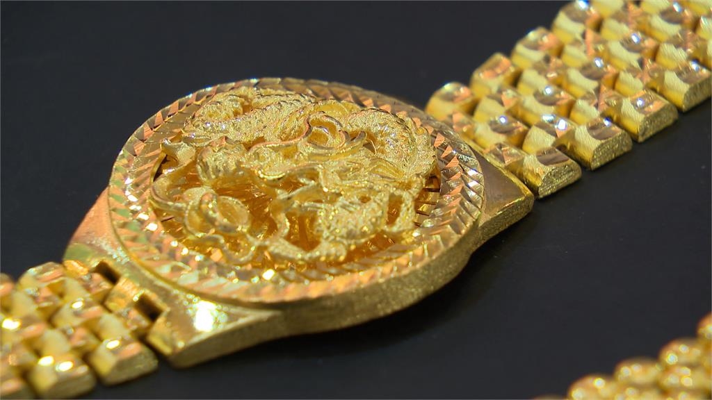 金價史上新高！牌告價破萬元每錢10030元　銀樓公會這麼說