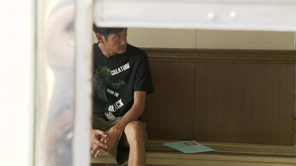 終於認領遺體！唐治平戴母戒認屍坦言「像媽媽」　沉重吐心情：不舒服