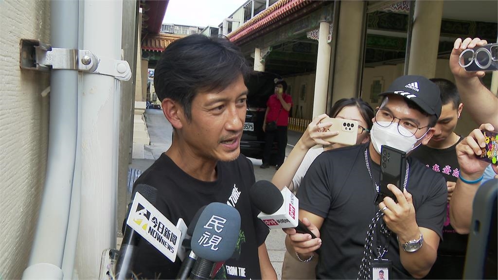 終於認領遺體！唐治平戴母戒認屍坦言「像媽媽」　沉重吐心情：不舒服