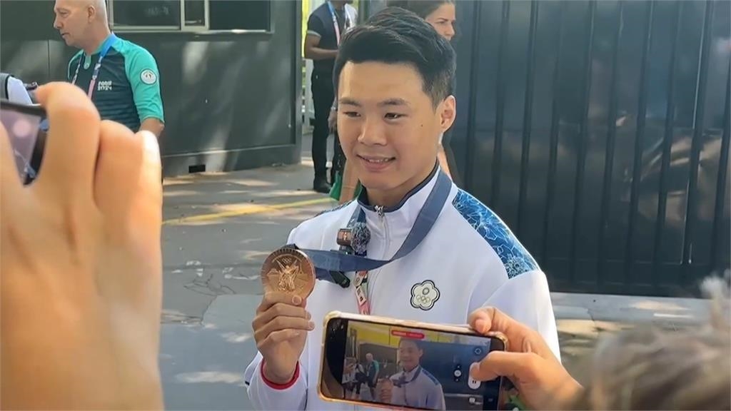 慶奧運奪牌超商買一送一　飯店Buffet加碼78折優惠