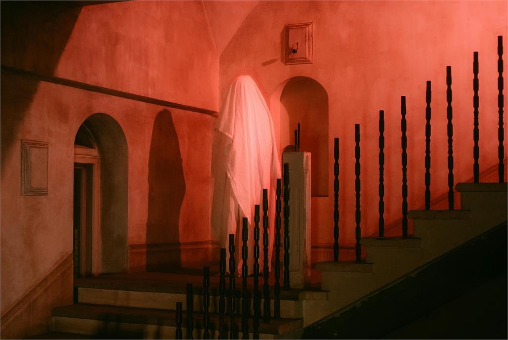 夢「女鬼索命」免驚!鬼月「這10種夢」請做好準備小心錢數到抽筋