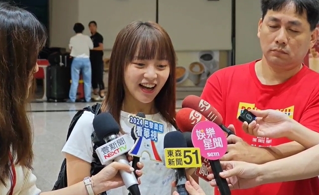 快新聞/超閃!陳詩媛親接機王齊麟 甜喊驚喜禮物「就是我本人」