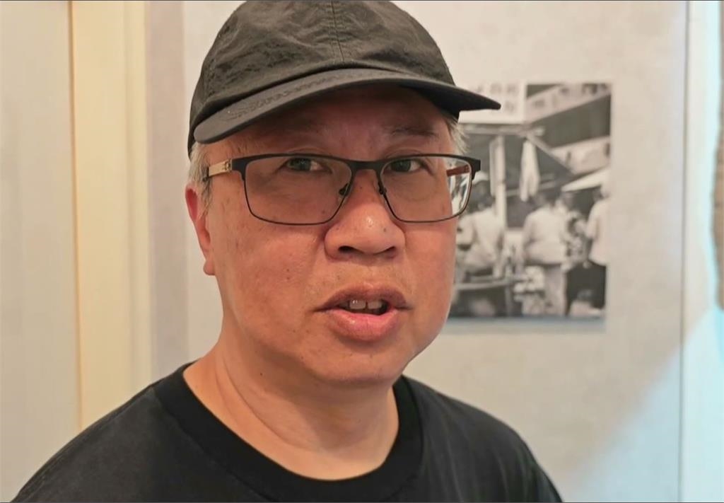 旗袍美女給爸爸抱一個? 茶餐廳遭惡搞父親節廣告