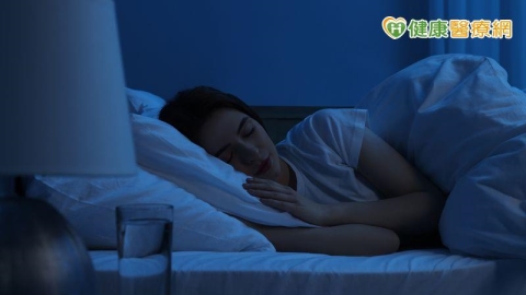 壓力大到睡不著? 教你如何找回健康睡眠、身心平衡
