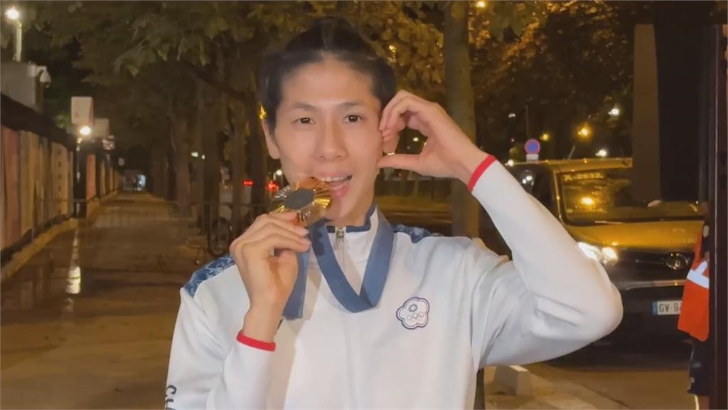 林郁婷奪金! 鶯歌老家放鞭炮狂賀 媽媽喊話「妳好棒」