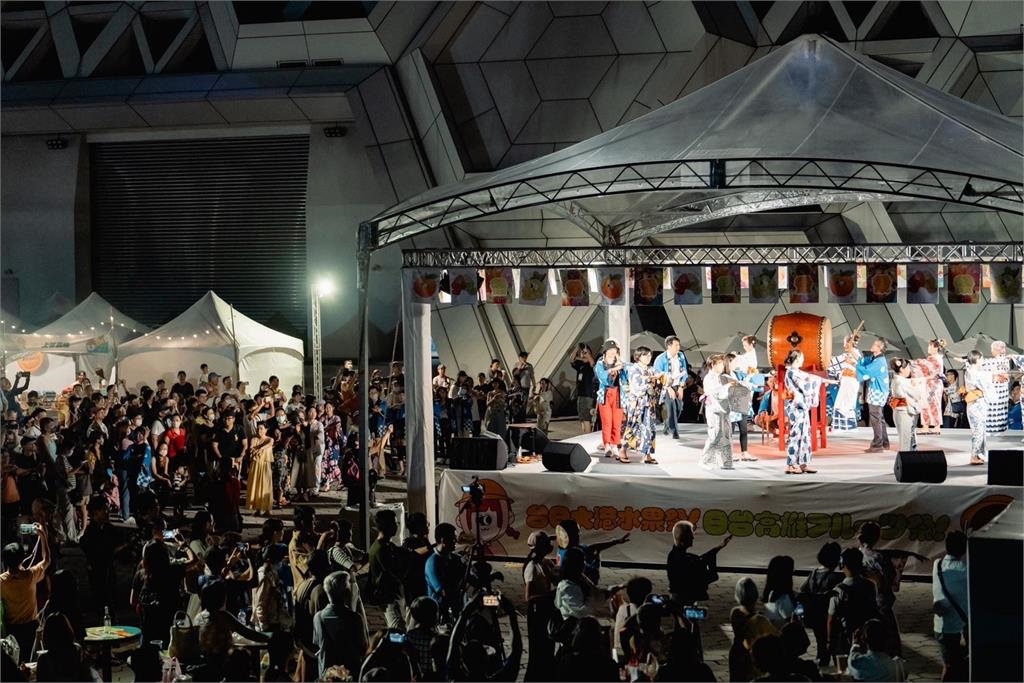 快新聞／「台日大港水果祭」兩日吸引10萬人　高市府：舉辦以來最大規模