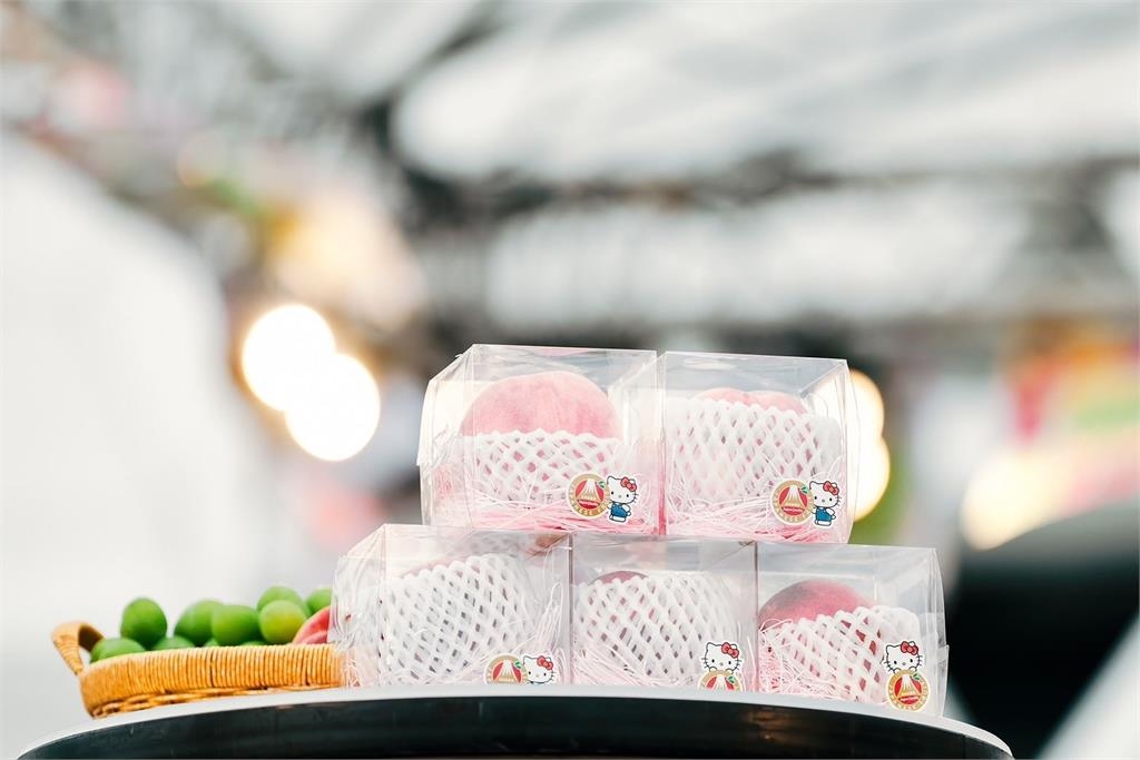 快新聞／「台日大港水果祭」兩日吸引10萬人　高市府：舉辦以來最大規模