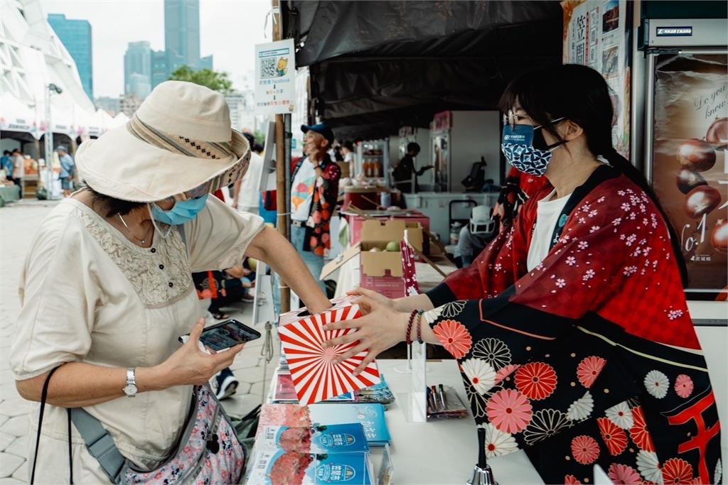 快新聞／「台日大港水果祭」兩日吸引10萬人　高市府：舉辦以來最大規模