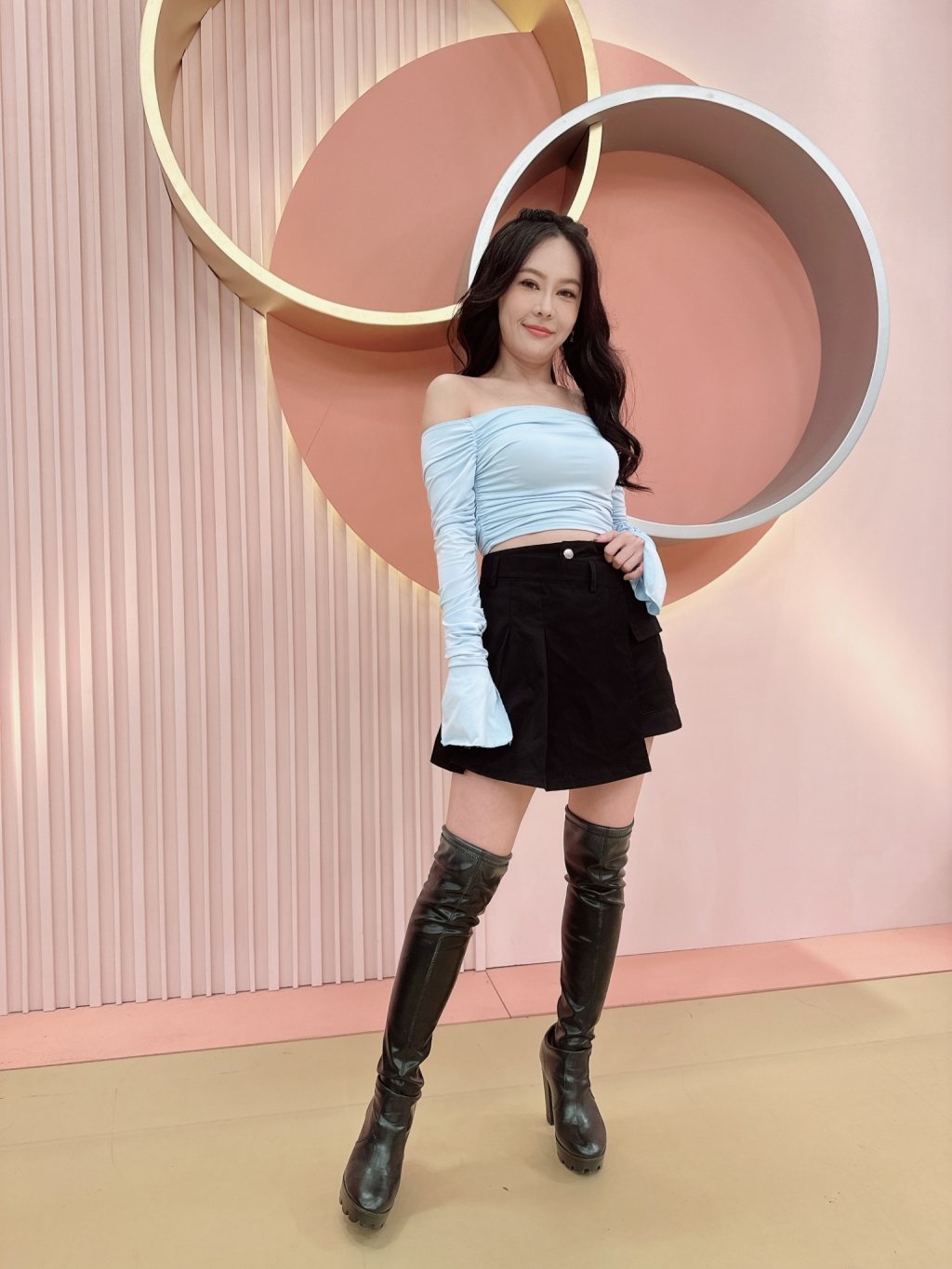 《姊妹亮起來》蔡亞露縫雙眼皮遇老醫生  手抖下刀人生走馬燈在跑？！