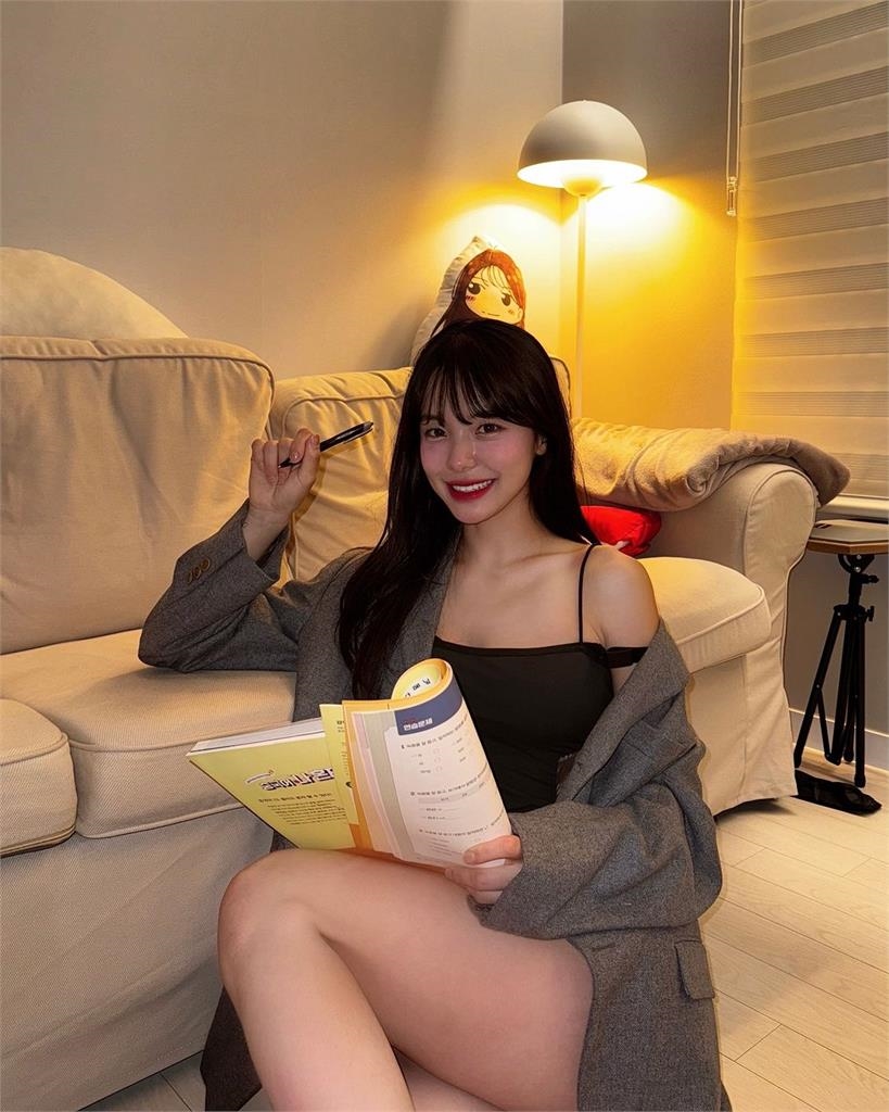 李多慧中文信遭嗆「醜到像小學生寫的」!網罵翻酸民:你自以為什麼咖