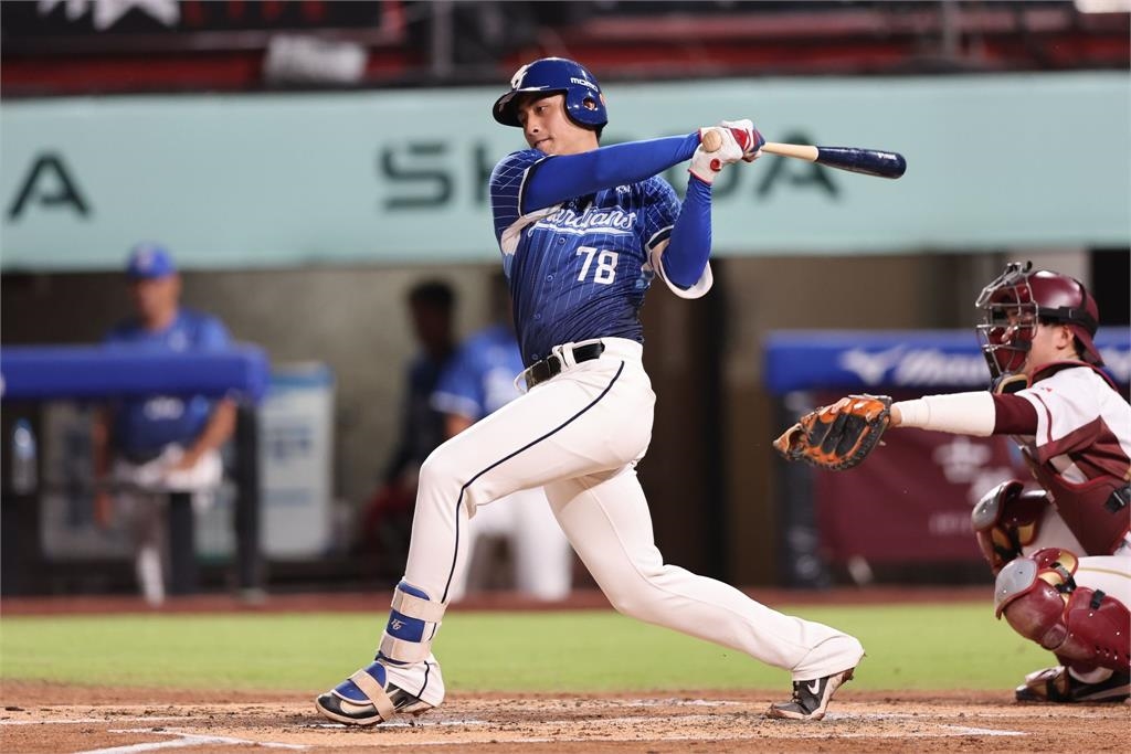 中職/連張育成也沒破蛋!悍將本季第四棒居然沒人開轟 最會打的是新軍