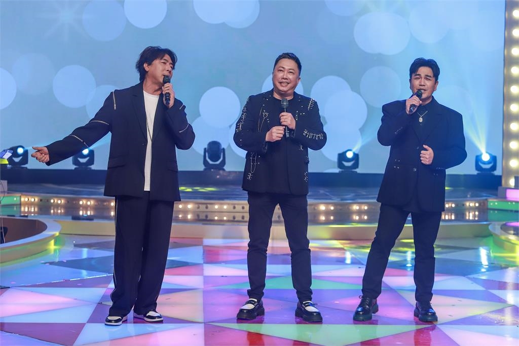 景行廳男孩經典再現《超級冰冰Show》!找他們來當歌唱導師是「侮辱歌手」