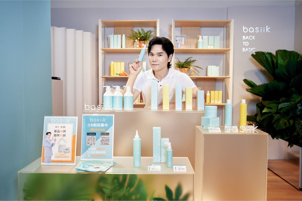 Kevin老師太狂 ! 髮品成立兩年營收破億 自曝疑打疫苗大量落髮 !